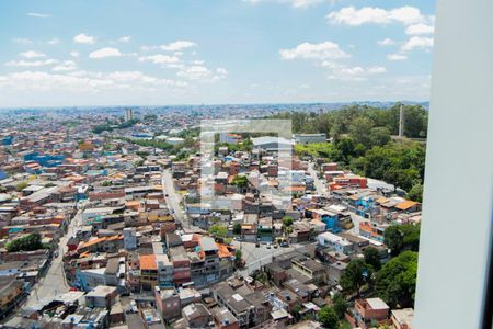Quarto 1 - Vista da janela de apartamento para alugar com 2 quartos, 65m² em Parque Esplanada, Embu das Artes
