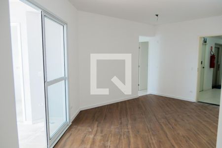 Sala de apartamento para alugar com 2 quartos, 65m² em Parque Esplanada, Embu das Artes