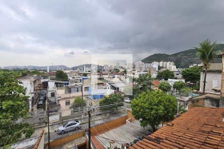 Sala vista  de casa à venda com 3 quartos, 480m² em Riachuelo, Rio de Janeiro