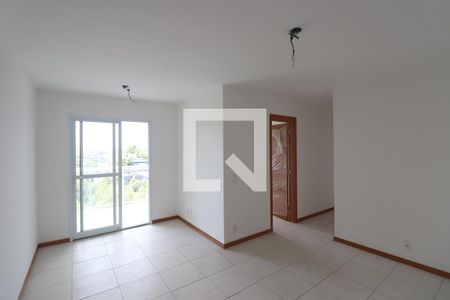 Sala de apartamento para alugar com 3 quartos, 80m² em Mutondo, São Gonçalo