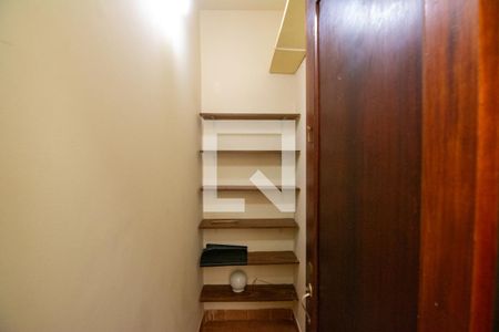 Despensa de apartamento para alugar com 3 quartos, 82m² em Gutierrez, Belo Horizonte