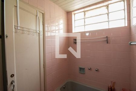 Banheiro de apartamento para alugar com 3 quartos, 82m² em Gutierrez, Belo Horizonte