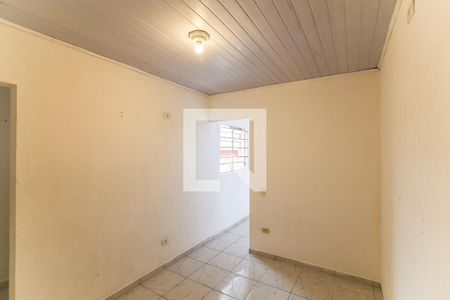 Sala/Quarto de casa para alugar com 1 quarto, 25m² em Jardim Mirna, Taboão da Serra