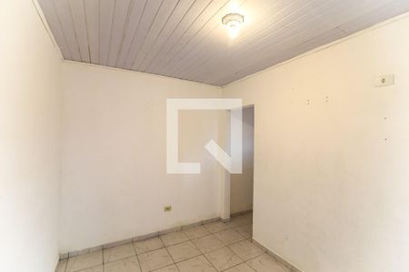Sala/Quarto de casa para alugar com 1 quarto, 25m² em Jardim Mirna, Taboão da Serra