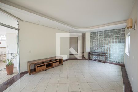 Sala 1 de casa de condomínio para alugar com 5 quartos, 391m² em Jardim das Nações, Taubaté