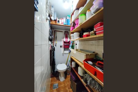 Apartamento à venda com 123m², 3 quartos e 2 vagas Apartamento à venda com 123m², 3 quartos e 2 vagasBanheiro de serviço