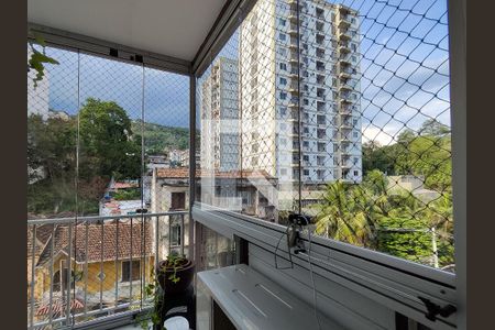Apartamento à venda com 123m², 3 quartos e 2 vagas Apartamento à venda com 123m², 3 quartos e 2 vagasVaranda da Sala