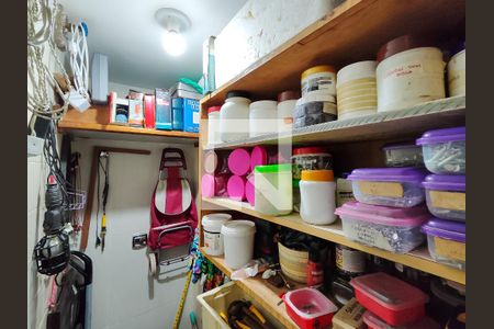 Apartamento à venda com 123m², 3 quartos e 2 vagas Apartamento à venda com 123m², 3 quartos e 2 vagasBanheiro de serviço