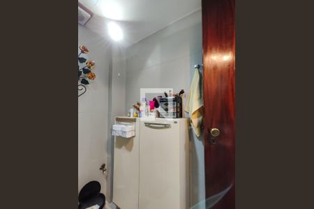 Apartamento à venda com 123m², 3 quartos e 2 vagas Apartamento à venda com 123m², 3 quartos e 2 vagasBanheiro da Suíte