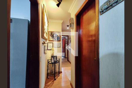 Apartamento à venda com 123m², 3 quartos e 2 vagas Apartamento à venda com 123m², 3 quartos e 2 vagasCorredor