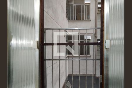 Apartamento à venda com 123m², 3 quartos e 2 vagas Apartamento à venda com 123m², 3 quartos e 2 vagasÁrea de Serviço