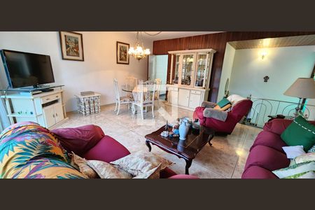 Sala de casa para alugar com 4 quartos, 300m² em Santos, Santos