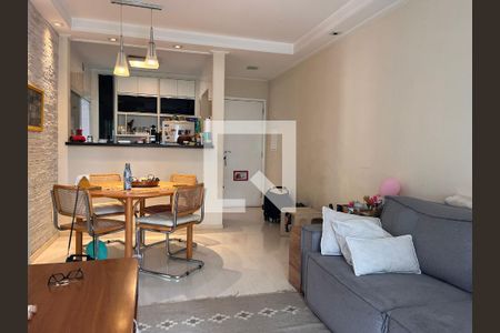 Sala de apartamento à venda com 3 quartos, 75m² em Lapa, São Paulo