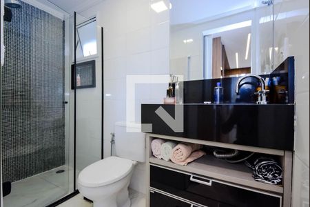 Apartamento à venda com 82m², 2 quartos e 2 vagasBanheiro Social