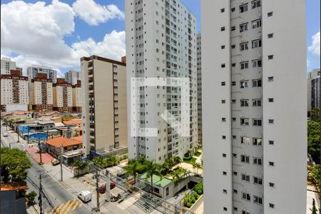 Apartamento à venda com 82m², 2 quartos e 2 vagasVaranda da Suíte - Vista