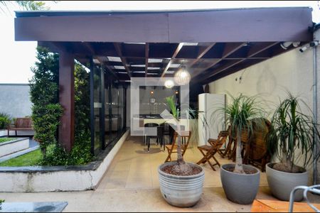 Apartamento à venda com 82m², 2 quartos e 2 vagasChurrasqueira