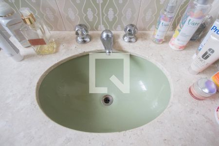 Casa à venda com 338m², 4 quartos e 4 vagas Casa à venda com 338m², 4 quartos e 4 vagasPia