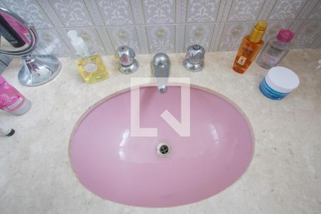 Casa à venda com 338m², 4 quartos e 4 vagas Casa à venda com 338m², 4 quartos e 4 vagasPia