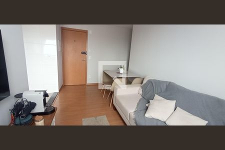 Sala de apartamento para alugar com 2 quartos, 45m² em Vila Nossa Senhora das Vitórias, Mauá