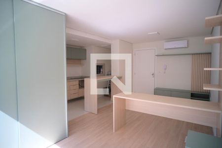 Sala de kitnet/studio para alugar com 1 quarto, 30m² em Bom Fim, Porto Alegre