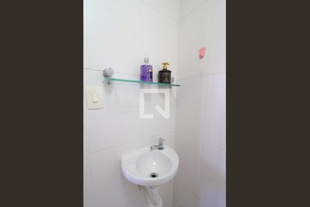 Casa à venda com 800m², 5 quartos e 4 vagasBanheiro 2 do Salão de Festas 2