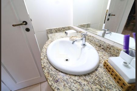 Casa à venda com 800m², 5 quartos e 4 vagasBanheiro da Suíte 3