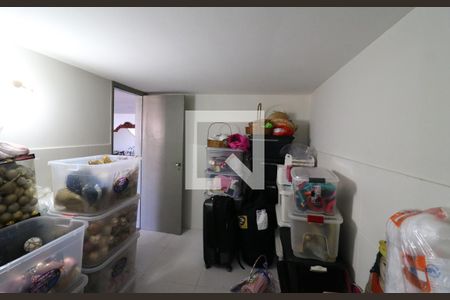 Casa à venda com 800m², 5 quartos e 4 vagasQuarto de Serviço