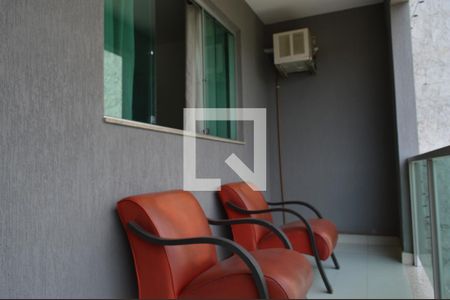 Varanda da Sala de casa à venda com 3 quartos, 200m² em Cândida Ferreira, Contagem