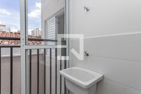 Area de Serviços de apartamento para alugar com 1 quarto, 30m² em Vila Brasílio Machado, São Paulo
