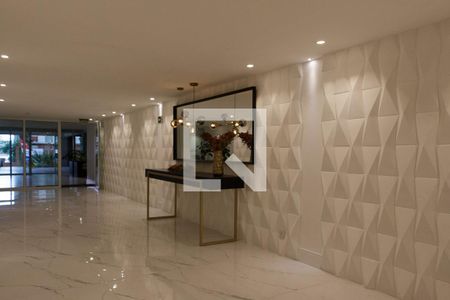 Apartamento à venda com 184m², 3 quartos e 3 vagasHall social