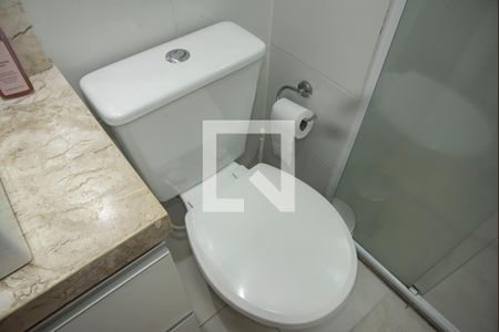 Apartamento à venda com 59m², 2 quartos e 2 vagasBanheiro da Suíte