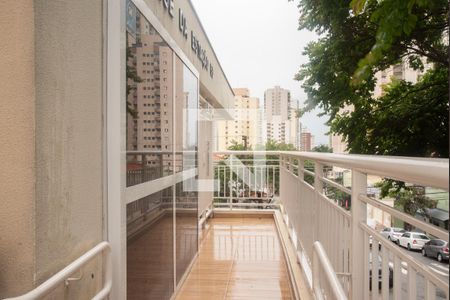 Apartamento à venda com 59m², 2 quartos e 2 vagasEntrada