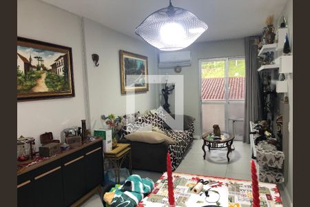 Apartamento para alugar com 63m², 2 quartos e 1 vagaSala
