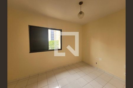 Quarto Suíte de apartamento para alugar com 1 quarto, 55m² em Cambuí, Campinas