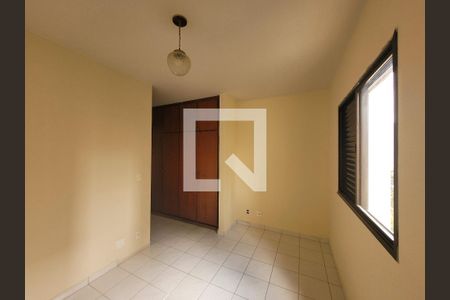 Quarto Suíte de apartamento para alugar com 1 quarto, 55m² em Cambuí, Campinas