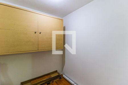 Casa à venda com 240m², 3 quartos e 2 vagasÁrea de Serviço