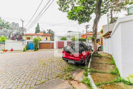 Casa à venda com 240m², 3 quartos e 2 vagasFachada