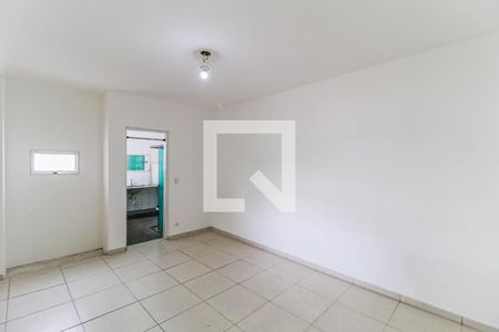 Casa à venda com 240m², 3 quartos e 2 vagasSuíte