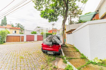 Casa à venda com 240m², 3 quartos e 2 vagasFachada