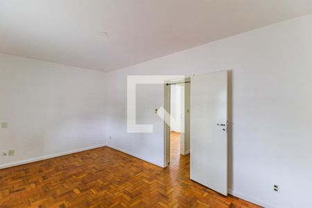 Casa à venda com 240m², 3 quartos e 2 vagasQuarto 1