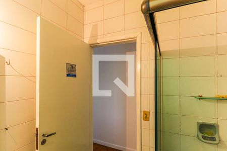 Casa à venda com 240m², 3 quartos e 2 vagasBanheiro