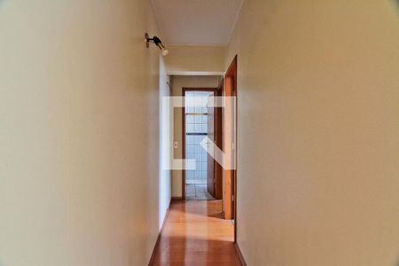 Corredor de apartamento à venda com 2 quartos, 58m² em Parque Peruche, São Paulo
