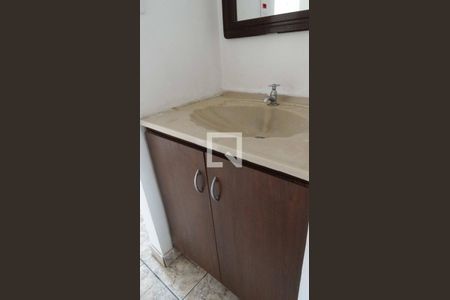 Apartamento à venda com 47m², 2 quartos e 1 vaga Apartamento à venda com 47m², 2 quartos e 1 vagaBanheiro