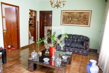 Sala de casa para alugar com 3 quartos, 347m² em Vila Osasco, Osasco
