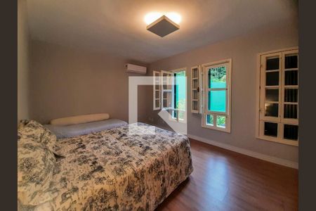 Casa de condomínio à venda com 419m², 3 quartos e 2 vagasQuarto 2