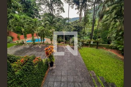 Casa de condomínio à venda com 419m², 3 quartos e 2 vagasVista área externa