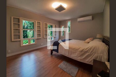 Casa de condomínio à venda com 419m², 3 quartos e 2 vagasQuarto 1 suíte