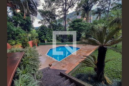 Casa de condomínio à venda com 419m², 3 quartos e 2 vagasPiscina