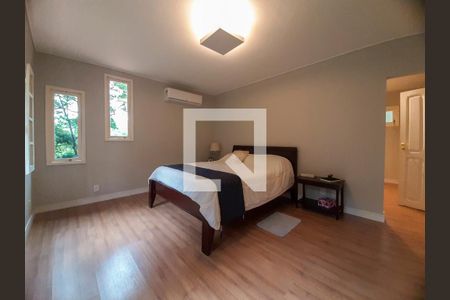 Casa de condomínio à venda com 419m², 3 quartos e 2 vagasQuarto 1 suíte