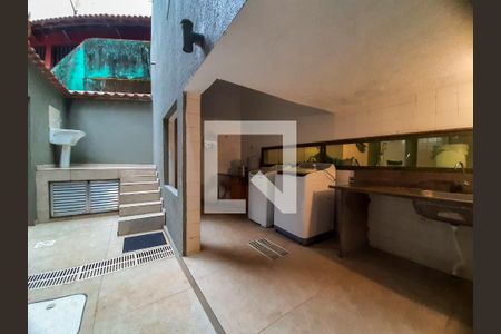 Casa de condomínio à venda com 419m², 3 quartos e 2 vagasÁrea de Serviço